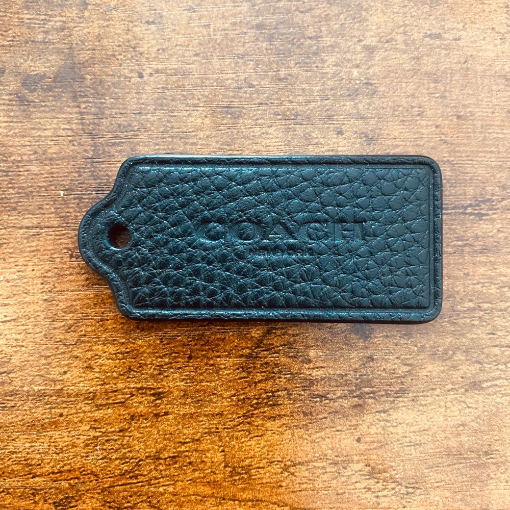 Coach Tag